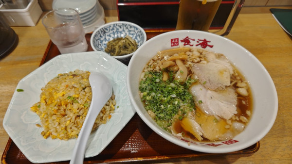 「尾道ラーメン（チャーハンセット）」@尾道ラーメン 喰海の写真