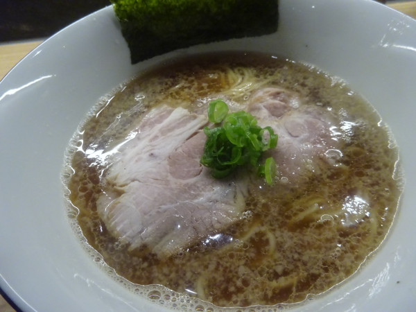 「醤油ラーメン　1,200円」@ラーメン GINZA  TON BOXの写真