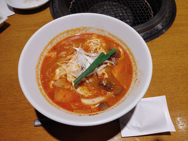 「カルビラーメン　980円」@肉亭 ナカムラの写真
