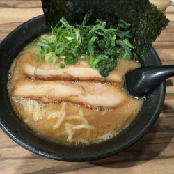 ラーメン　860円