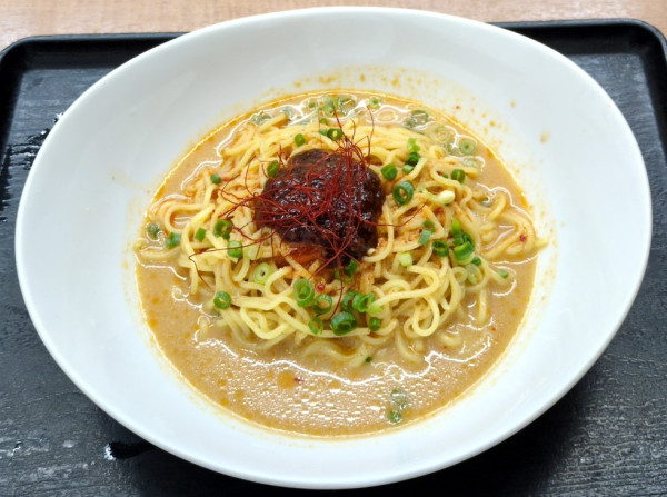 「冷やし担々麺」@美野里パーキングエリア（上り線）フードコートの写真