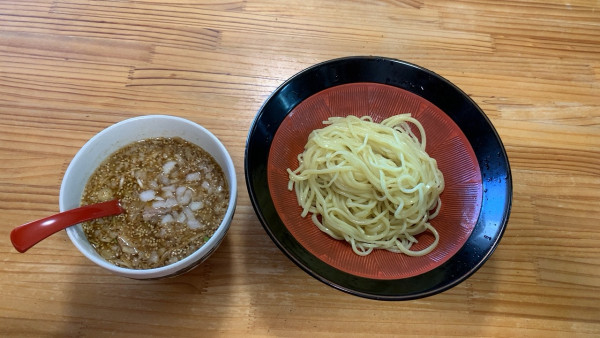 「節つけ麺並1000」@煮干しらあめん 燕黒の写真
