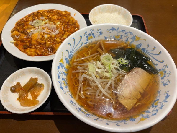 「マーボー豆腐とラーメンセット」@中華料理 帝里加の写真