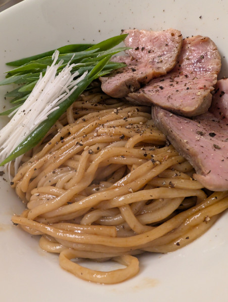 「汁なし中華そば」@中華そば 紆折の写真