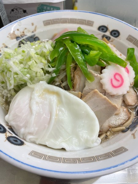 「油そば 五目 チャシュー 半熟卵変更」@中華そば みたかの写真