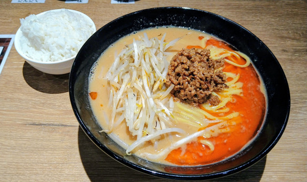 「味噌担々麺+ライス(サービス)」@花木流味噌  藤沢店の写真