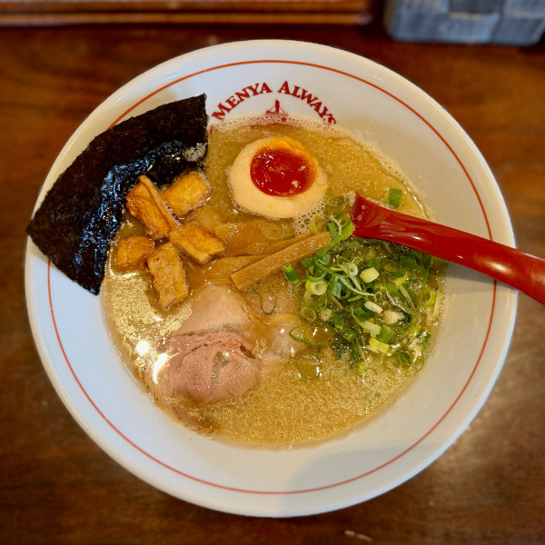 「久留米屋台らーめん（980円）」@麺也オールウェイズ 長与店の写真