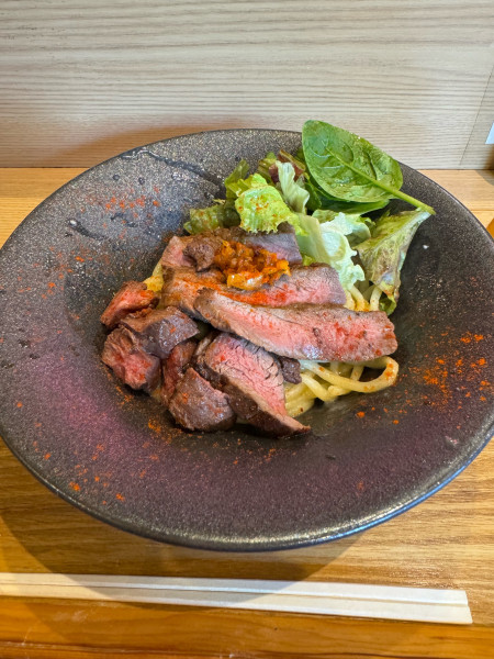 「ブラックアンガス牛油そば」@Handicraft Worksの写真