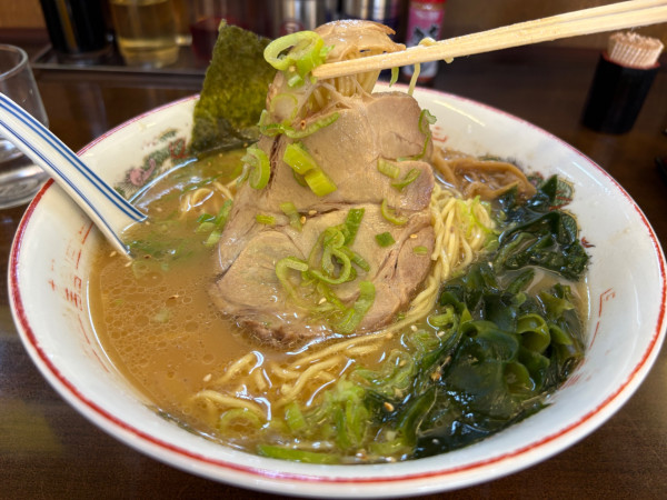 「はやぶさ(隼人)豚骨醤油 700円」@当り屋の写真