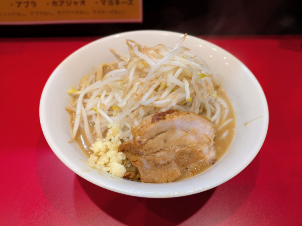 「ラーメン並(1,100円)」@ラーメン つづき 町田店の写真