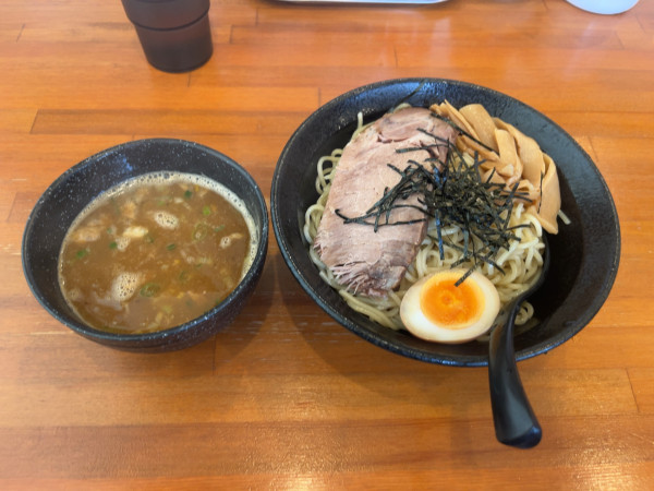 「鶏魚介つけ麺900円・大盛100円」@風味絶佳 麺屋 まるきた商店の写真