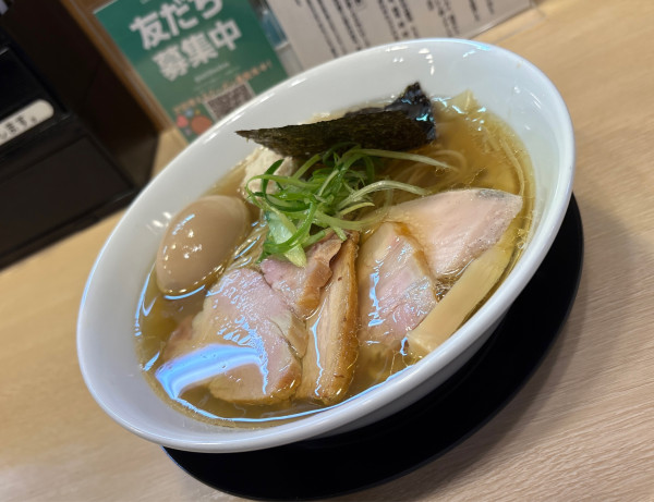 「特製白醤油らぁめん」@麺屋 いちょうの写真