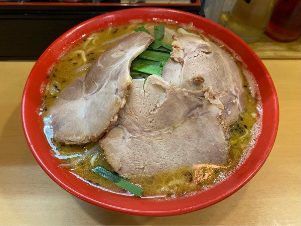 「味噌チャーシュー麺（中盛・固め）1,350円」@麺侍 誠の写真
