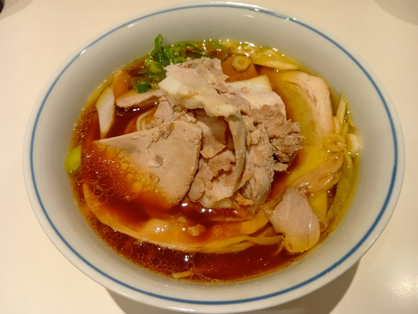 「地鶏醤油 荒切り地豚チャーシュー」@ロックンスリーの写真