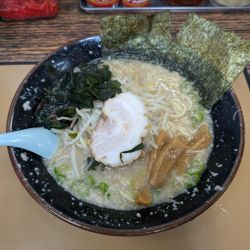 正油ラーメン 中盛 950円