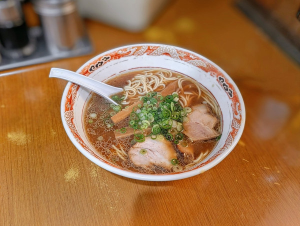 「中華そば」@中華そば 山冨士 本町店の写真