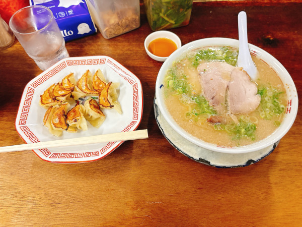 「ラーメン＋餃子」@ふくちゃんラーメンの写真