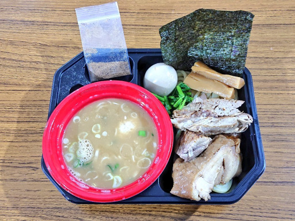 「【らぁめん人徳】人徳とり白湯つけ麺」@大つけ麺博 Presents 秋の新作ラーメン祭の写真