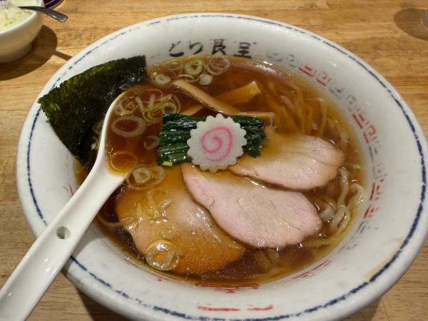 「手打ち中華そば」@とら食堂 福岡分店の写真