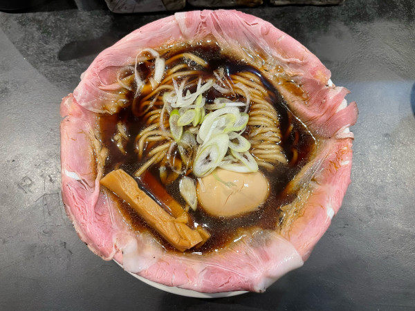 「自由(¥1,050)とろ〜り半熟煮玉子(¥143)」@ラーメン大戦争 せんば心斎橋店の写真