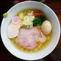 手もみ中華そば（塩）＋味玉＋ビール中瓶