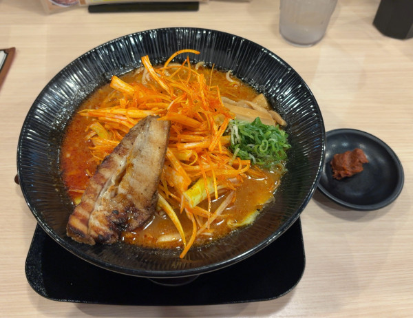 「辛ネギ味噌らーめん」@味噌屋 蔵之介 千葉おゆみ野店の写真