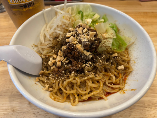 「汁なし担々麺980円+ホッピー550円」@らぁめん屋 サンジの写真