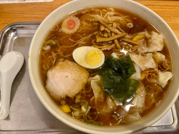 「ワンタン麺 大盛」@大勝軒 武蔵増戸店の写真