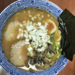 とんこつラーメン まる一の画像