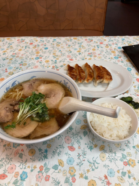 「ちゃあしゅうめん+自家製ぎょうざ+半ライス 1150円」@よか楼 本店の写真