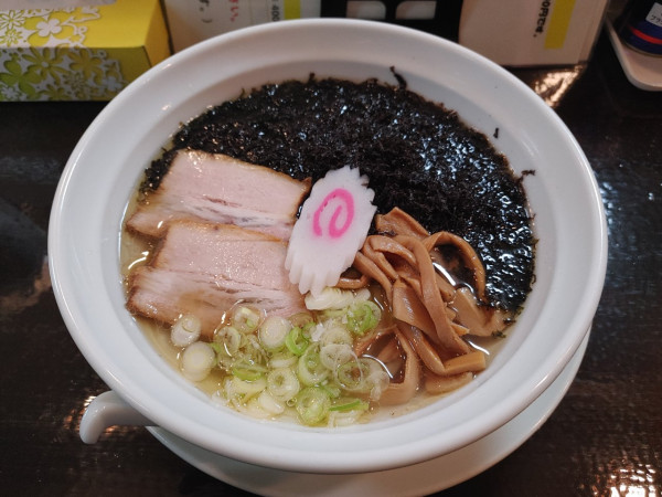 「岩のりラーメン　塩　1050円」@ラーメンふくまるの写真