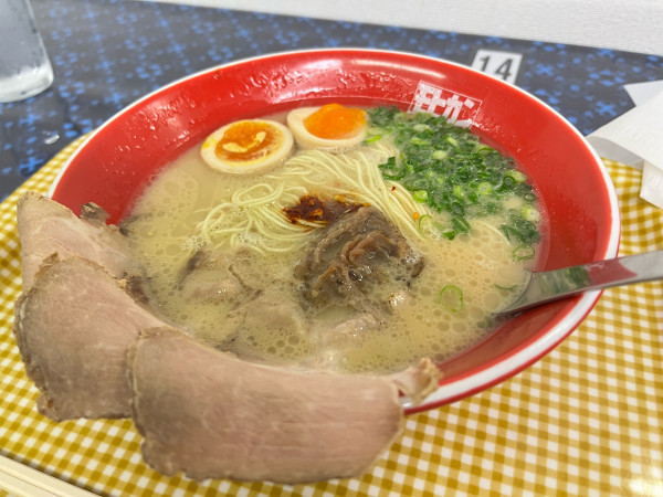 「味玉ラーメンアット広島福屋」@モヒカンラーメンセンター 福岡店の写真