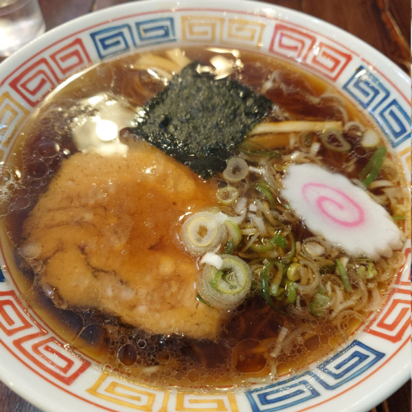 「正油ラーメン」@秀航園 本店の写真