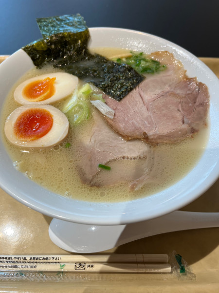 「特製鶏白湯（塩）」@POPUPラーメン 東京ミッドタウン八重洲店の写真