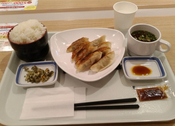 「ぎょうざ7個定食(ごはん大盛)590円」@長崎ちゃんぽん リンガーハット MARK IS 葛飾かなまち店の写真