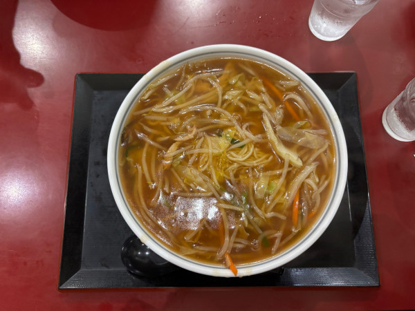 「生碼麺（850）大盛（100）」@谿明飯店の写真