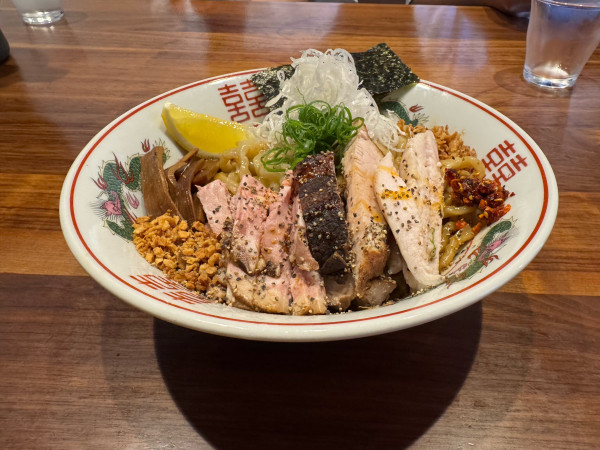 「まぜそば」@自家製手もみ麺 鈴ノ木の写真