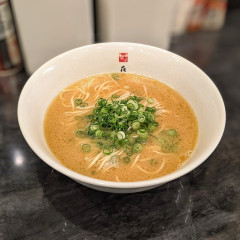 麺屋たくみ 駅前店の画像