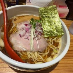 炭火焼鯵煮干中華そば