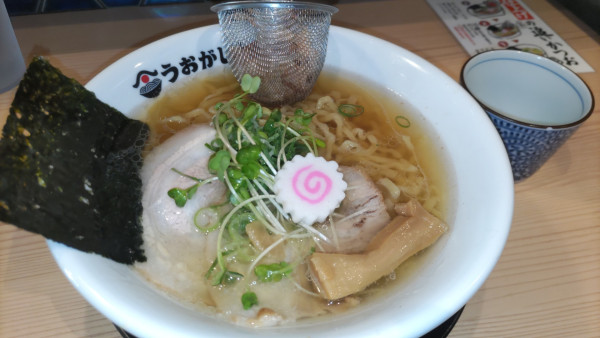 「追いかつおラーメン」@鮨とラーメン うおがしや 野毛の写真