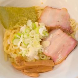 白しょうゆ油そば 白虎 並  1,100円