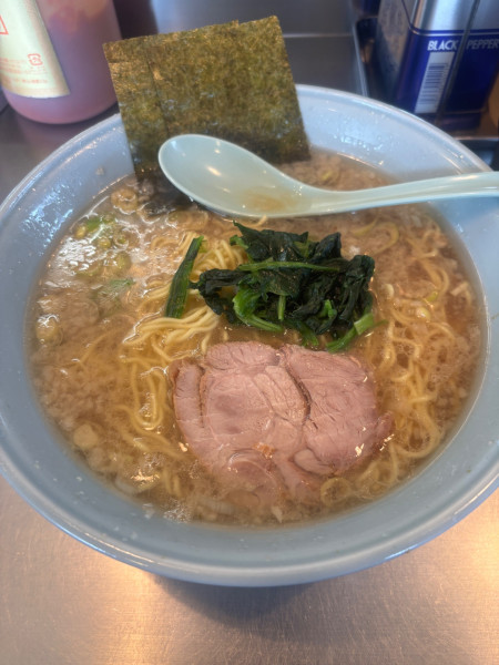 「しょうゆ（硬め濃いめ多め）」@ラーメンショップ 椿 玉造店の写真