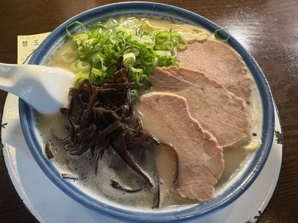 「らーめん」@博多ラーメン しばらく 日本橋店の写真