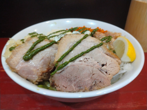 「ジェノベーゼ＋豚マシ」@ラーメン鷹の目 東陽町店の写真