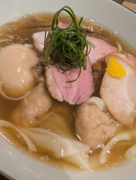 「特製白醤油」@らぁめん鴇の写真