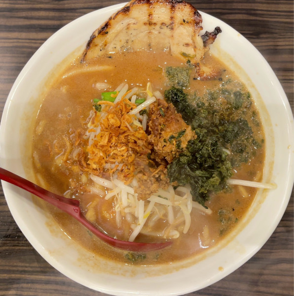 「[限定]伊勢味噌ラーメン+味噌漬け炙りチャーシュー大盛」@蔵出し味噌 麺場 田所商店 船橋店の写真