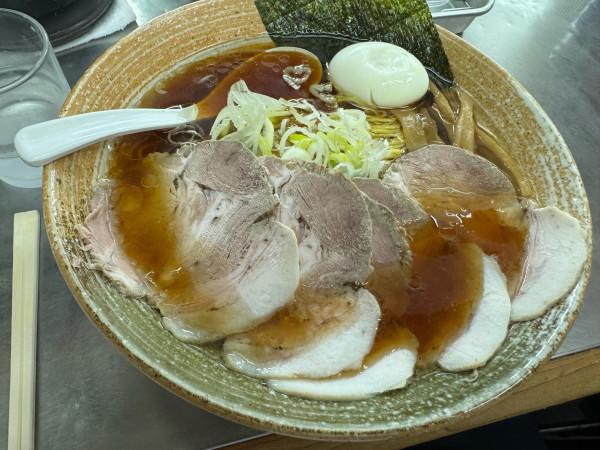 「チャーシュー覆麺ラーメン　1600」@覆麺 智の写真