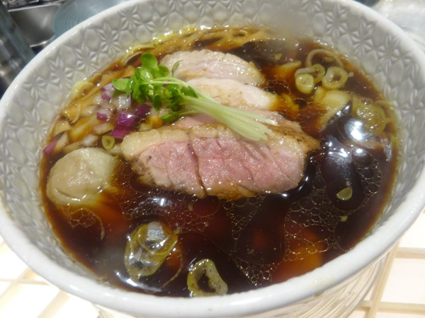 「特製中華そば（醤油）　1,600円」@中華そば 炎の写真