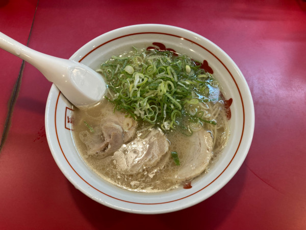 「長浜ラーメン」@博多長浜屋台やまちゃん 銀座店の写真