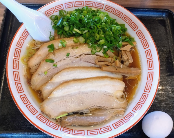 「肉盛りわだそば ￥1150」@わだ屋の写真